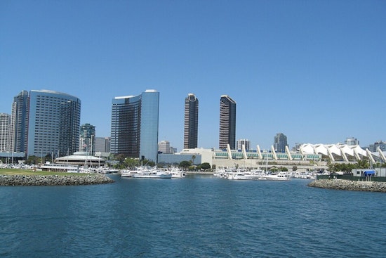 San Diego Gloom Gives Way to Sun as High Tides Threaten Coastal Roads
