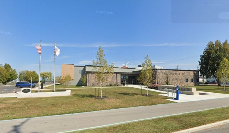 Sandusky Shooting Leaves Two Critical as Crowd Blocks Medics, Cops Say