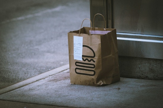 Santa Monica Meal Waitlist Nears 100 Homebound Seniors, Director Blames DC