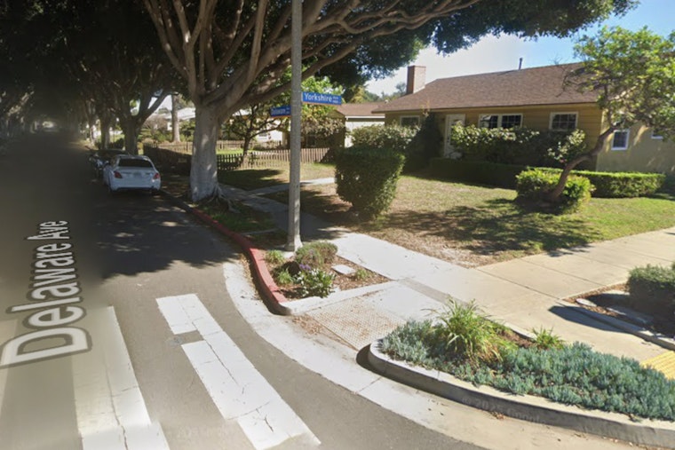 Santa Monica's First SB 79 Project Puts Five Townhomes on One Corner Lot