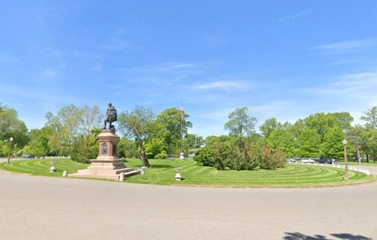 Sauce Food Truck Friday Hits 15 Years at Tower Grove Park With Bigger Stage