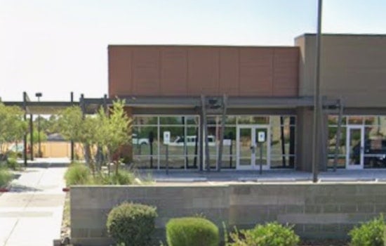 Scottsdale's Top-Ranked De Babel Opens Second Spot With Halal Market Inside