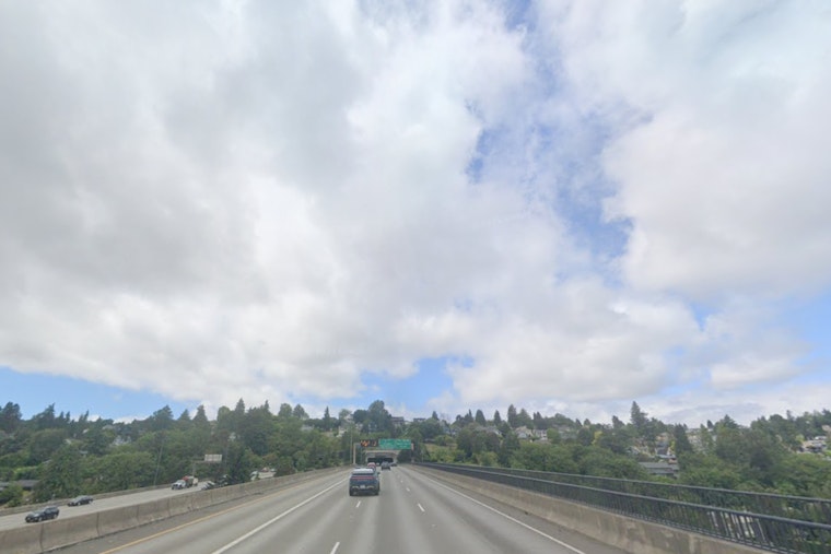 Seattle Basks in Warm, Sunny Stretch Before Gray Skies, Drizzle Roll In
