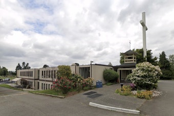 Seattle Sat on a Migrant Shelter Plan While Tukwila Church Filled Up