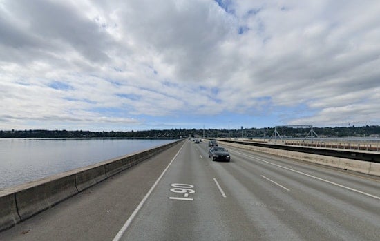 Seattle Seafair Mystery: Search Halted for 19-Year-Old Who Vanished From Lake Washington Boat