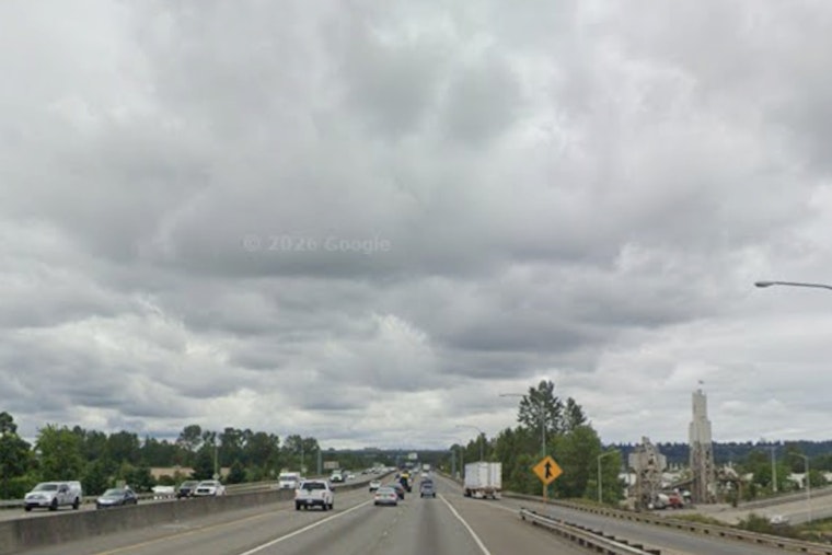Seattle Shakes Off Gloom, Basks In Mid-70s Sunday Sun