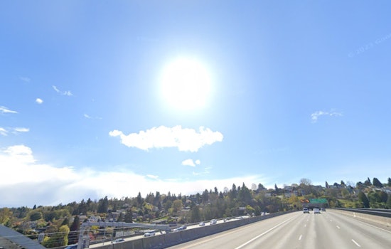 Seattle Sunshine Shock: NWS Forecasts Dry, 70s-and-Up Streak Into Weekend