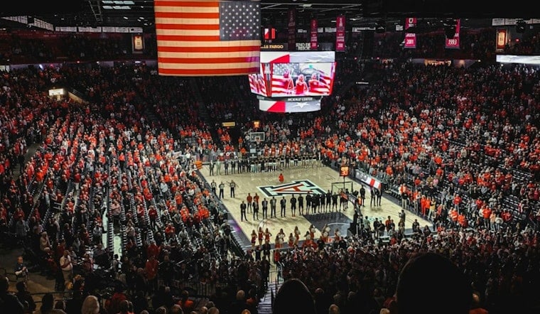 SEC, Big Ten Slam Door on Ex-Pro Athletes as Court Chaos Roils College Sports
