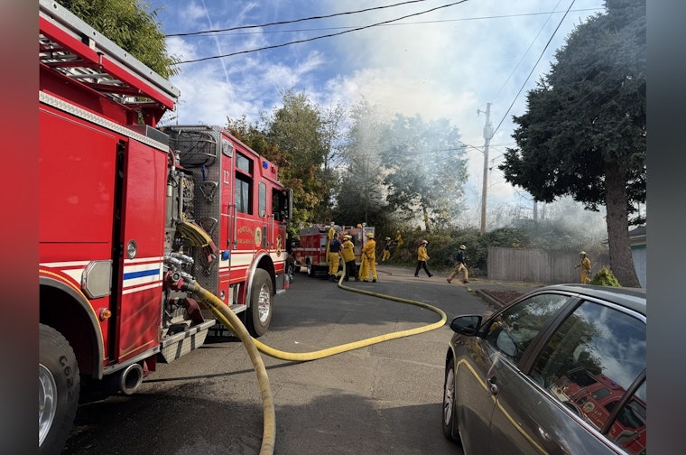 Second-Alarm Brush Fire Erupts Along Westbound I-84 in Portland