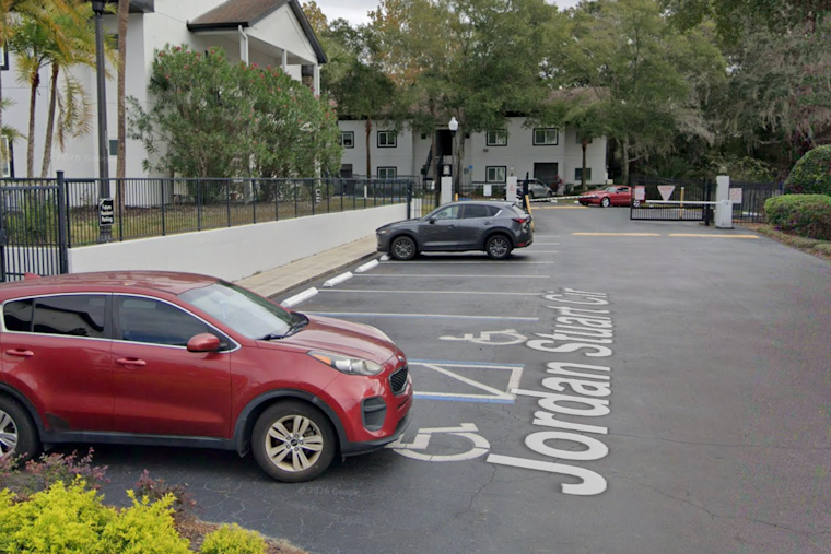 Seminole County Deputies Search Apopka Complex After Shooting Report