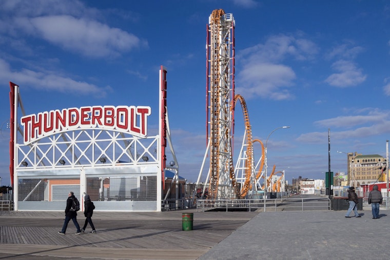 Seven Brooklyn Nonprofits Sprint Coaster to Coaster for $25,000 at Coney Island