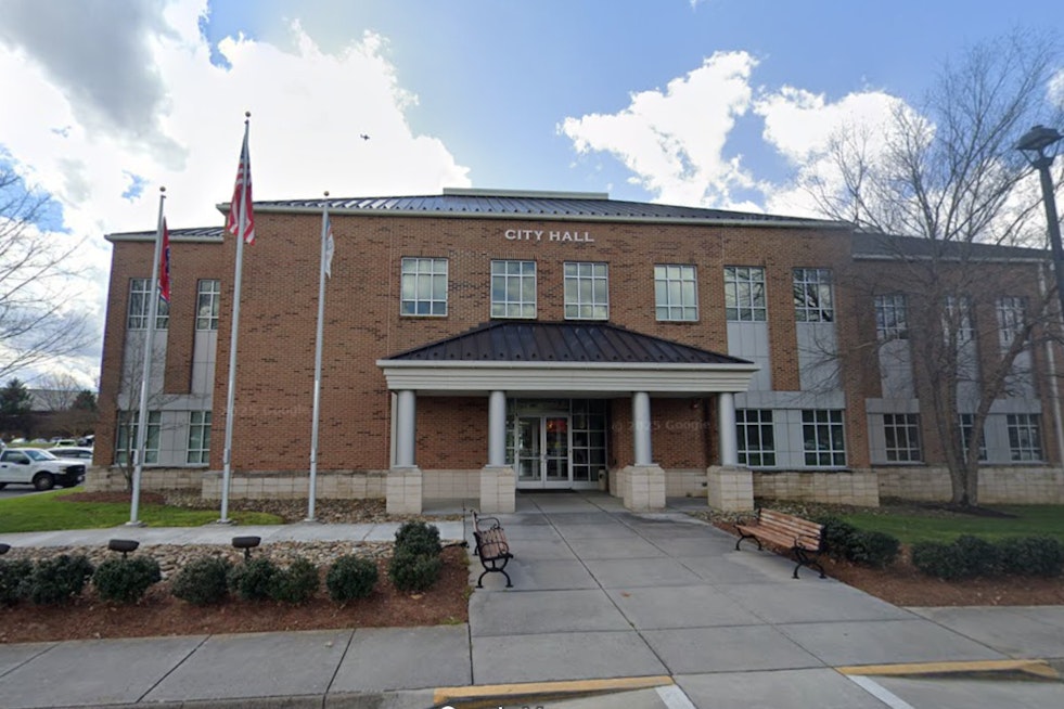 Sevier County Mayoral Election Set After Larry Waters' 48-Year Run