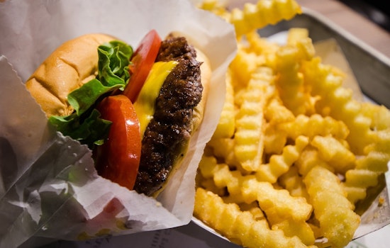 Shake Shack Debuts In Elk Grove With West Coast Menu And Food Bank Pledge