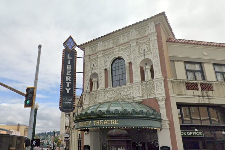 Sharks, Bar Pilots and Teen Robots Hit the Screen at Astoria's Liberty Theatre
