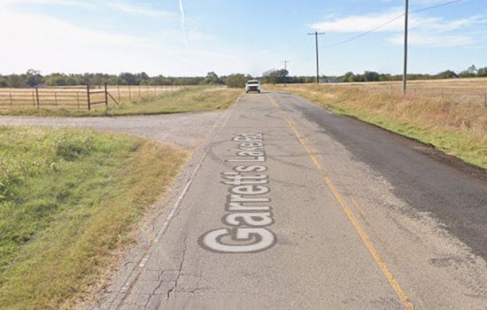 Shawnee Man, 35, Killed as Car Rolls Off Garretts Lake Road, Hits Tree