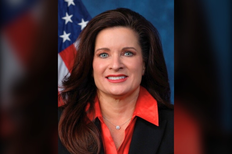 Sheri Biggs Rallies GOP in Anderson, Begs Party to Unite Before Senate Runoff