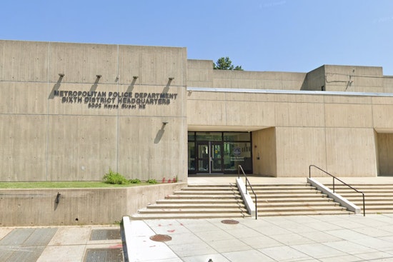 Shot Man Walks Into DC Police Station After Fleeing Sheriff Road Gunfire