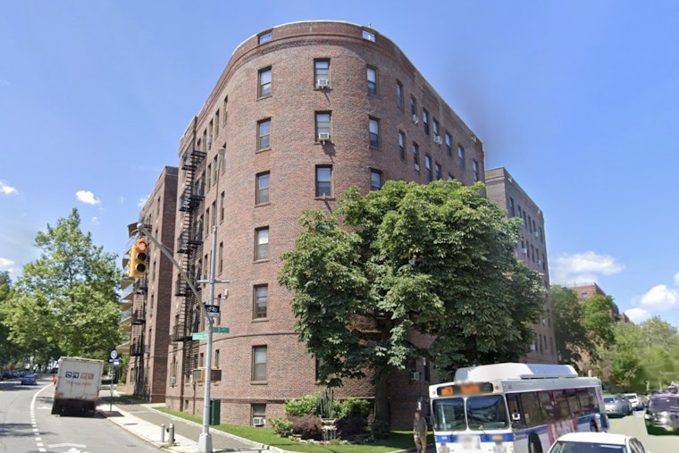 Sixth-Floor Fire Tears Through Bay Ridge Building, Smoke Spreads Through Shore Road Tower