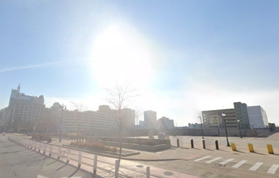 Smoked Out and Sizzling, Portland Stuck Under Heat Advisory Through Thursday
