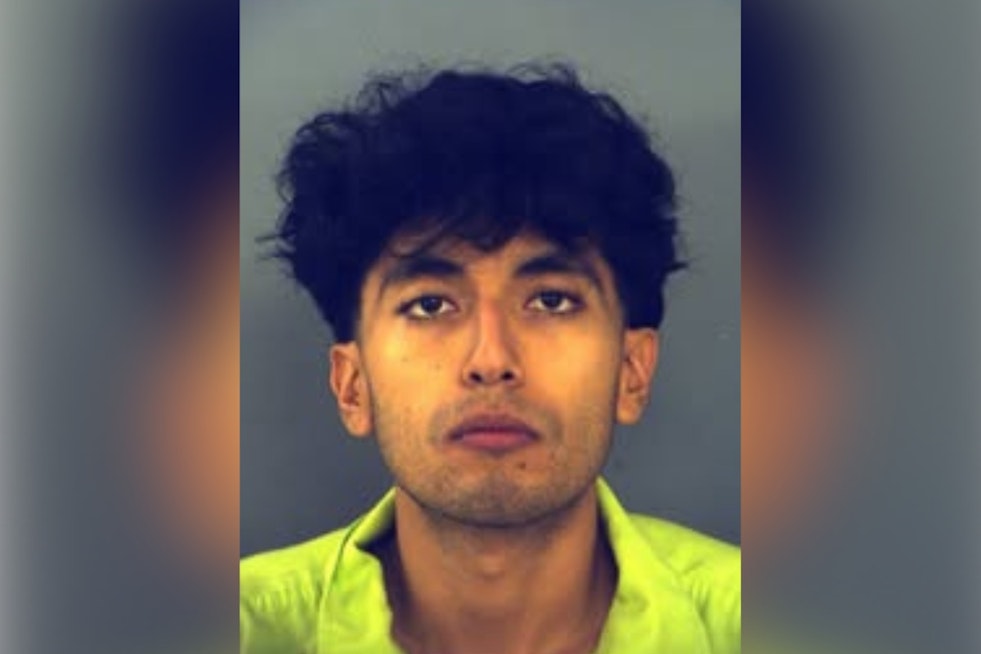 Socorro Chase Ends With Fence Crash, Foot Bail, and Resident Tackle