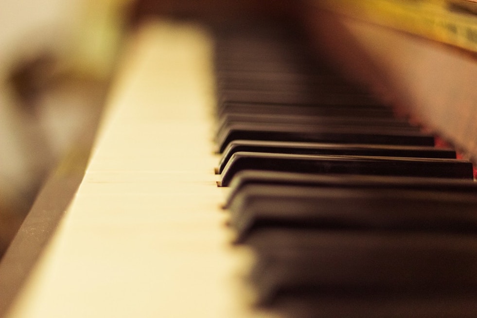 Sold-Out Kofi B. Brings Emmy-Nominated Piano Show to Chicago's City Winery