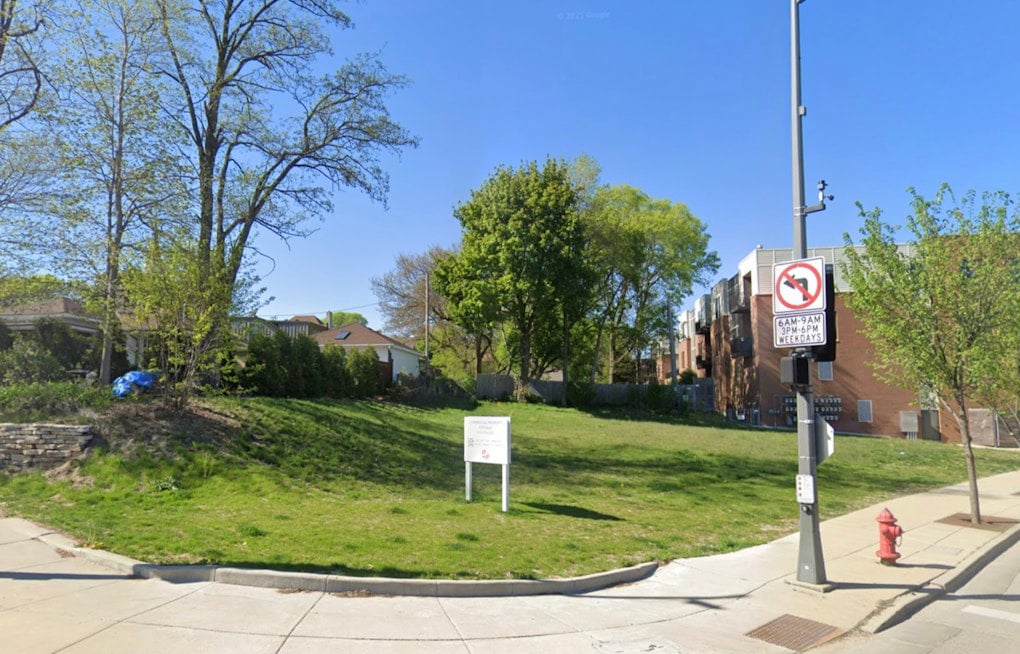 Sonne Squeezes 14 Sleek Homes Onto Tiny Wauwatosa Village Lot