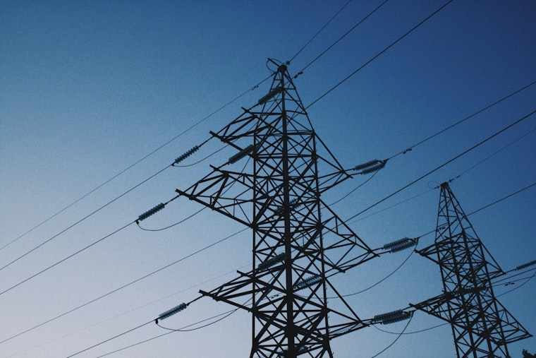 South Durham Goes Dark: Fallen Tree Blacks Out 7,000 Duke Energy Customers