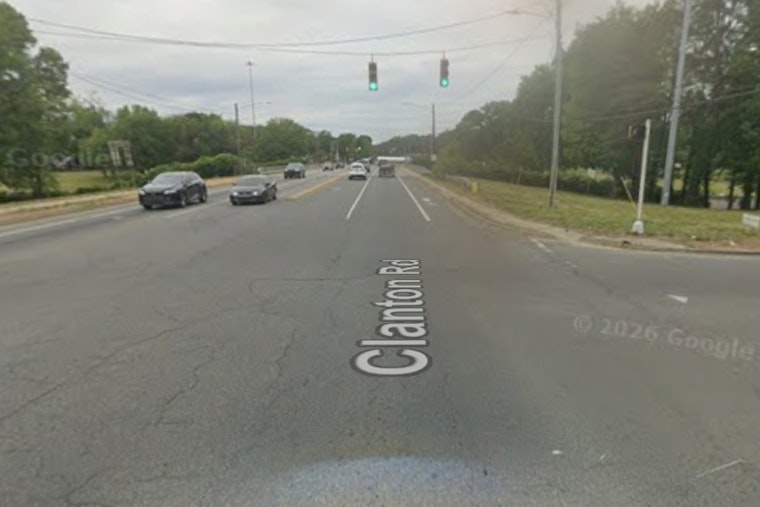 Southwest Charlotte Stabbing on Clanton Road Leaves One With Life-Threatening Injuries