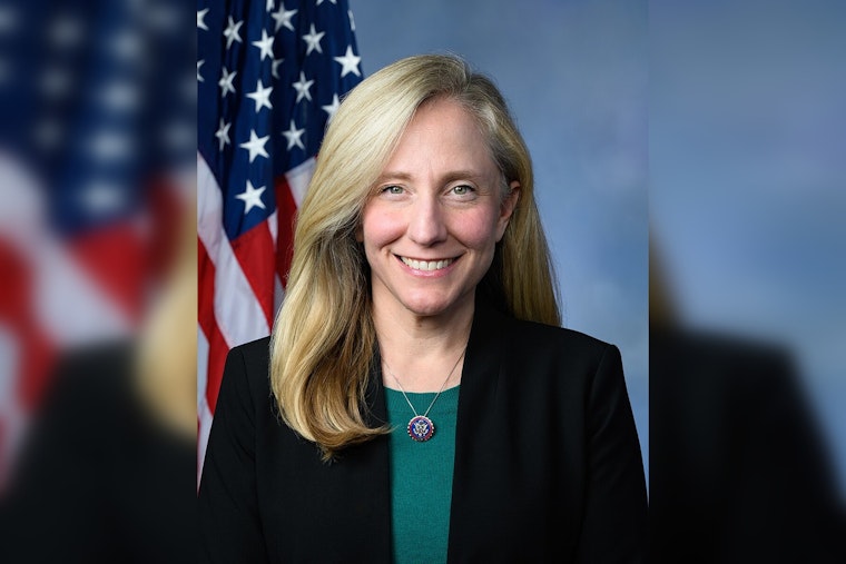 Spanberger Orders Virginia Agencies to Brace for Medicaid, SNAP Overhaul