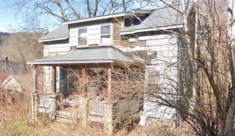 Sparrowbush Man, 67, Dies as Fire Guts 1830s Home on Darraugh Lane