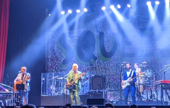 Squeeze Brings 50-Year-Old Buried Album Trixies to Clearwater Stage