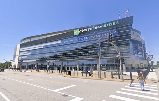 St. Louis Cops, Firefighters To Trade Blows At Enterprise Center Guns ’N Hoses Benefit