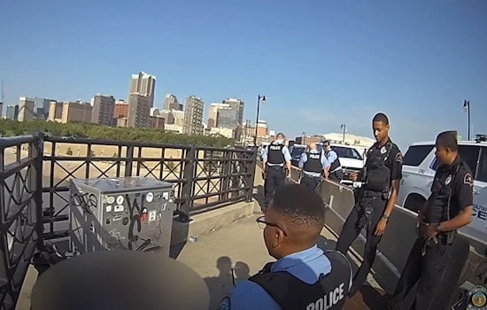 St. Louis Officers Talk Autistic Man Off Eads Bridge Ledge, With Help From Two Strangers