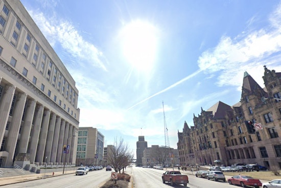St. Louis Scorches: Five-Day 100-Degree Heat Advisory Bakes Gateway City