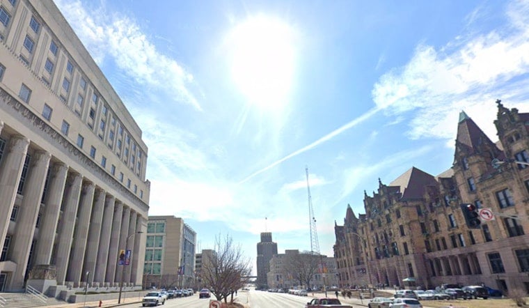 St. Louis Scorches: Five-Day 100-Degree Heat Advisory Bakes Gateway City