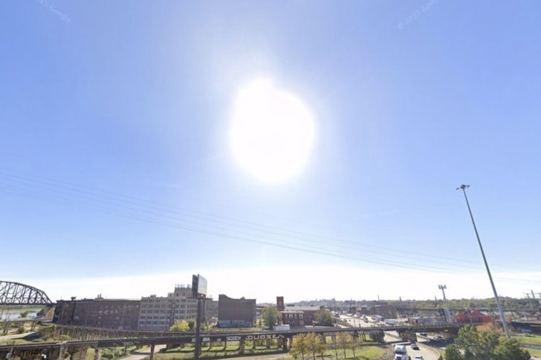 St. Louis Sizzles: Gateway City Braces for Weeklong 100-Degree Inferno