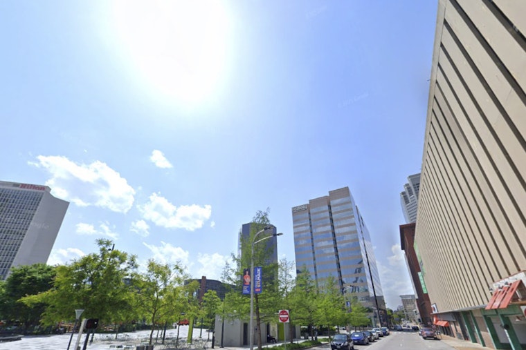 St. Louis Sizzles Under Extreme Heat Warning as ‘Feels Like’ Temps Hit 114