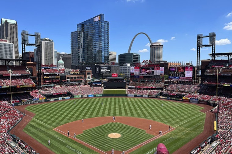St. Louis Woman, 67, Battling Stage IV Cancer Joins Cardinals Grounds Crew
