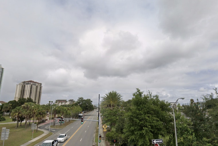 Steamy Jacksonville Set for Saturday Soakers, Flood Threat Along I-95