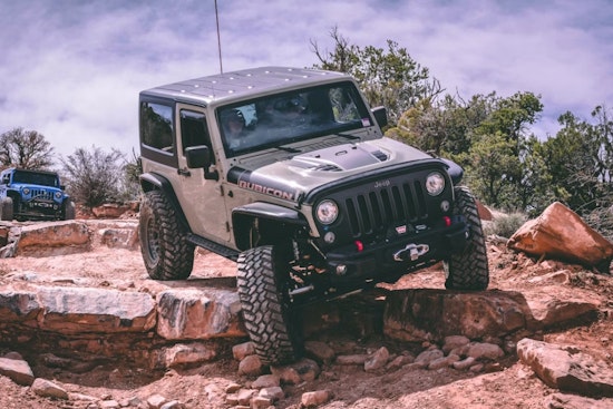 Stellantis Recalls Nearly 1 Million Jeeps, Rams, and Chryslers Over Blind Backup Cameras