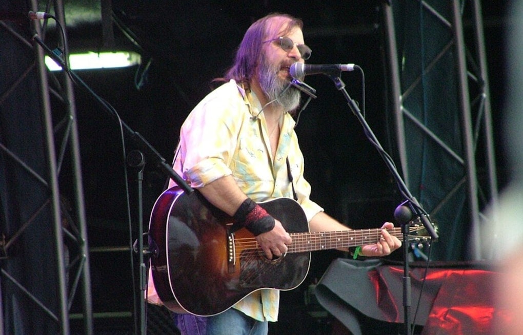 Steve Earle Roars Into Arlington With 51 Years of Songs, Memoir Preview