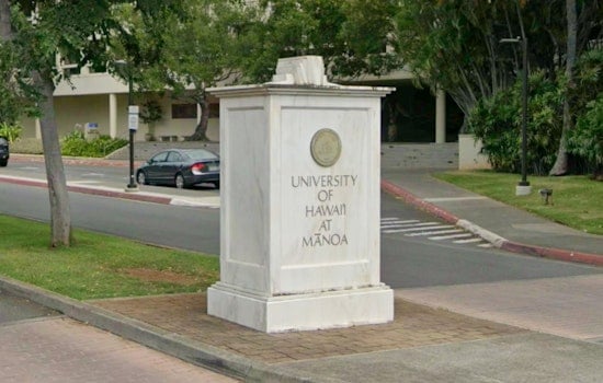 Still Pumping Iron: 106-Year-Old Honolulu Gym Rat Prof Flexes Back on Campus at UH Mānoa