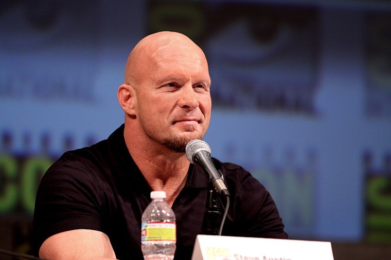 Stone Cold Steve Austin Rolls His UTV At Nevada Desert Race, Walks Away Fine