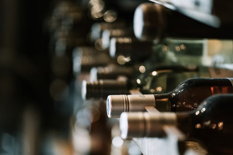 Stonewall's New Wine Room Ditches Labels, Bets on Blind Tasting