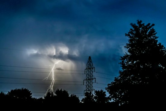 Storm Knocks Out Power Across Far North Fort Worth, City Opens Pet-Friendly Shelter