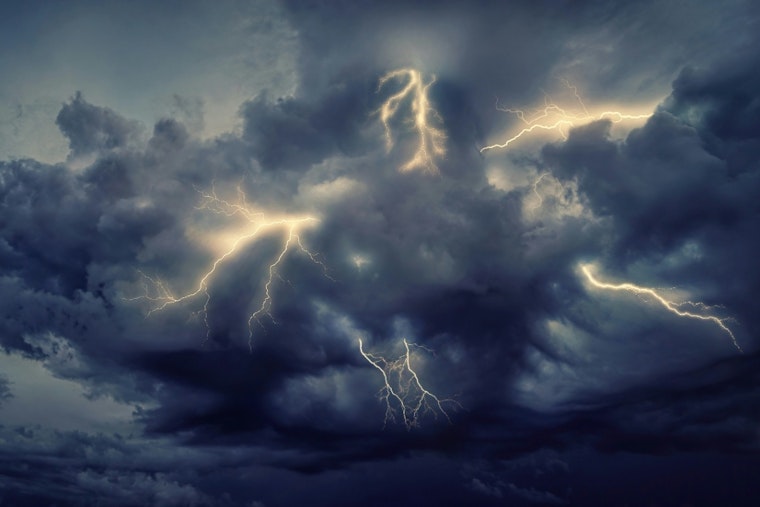 Stormy Start, Steamy Finish: Thunderstorms Could Complicate Kansas City Morning Commute