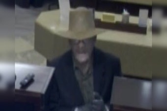 Straw-Hatted Robber Pedals Off on Mountain Bike After Largo Bank Heist
