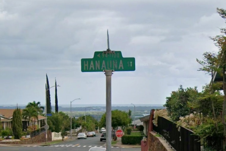 Stray Bullet Crashes Through Waipahu Home, Four Inside Unhurt