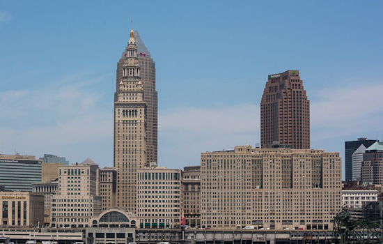 Sunny Reprieve in Cleveland as Lake Erie Rip Currents Rage, Midweek Storms Loom
