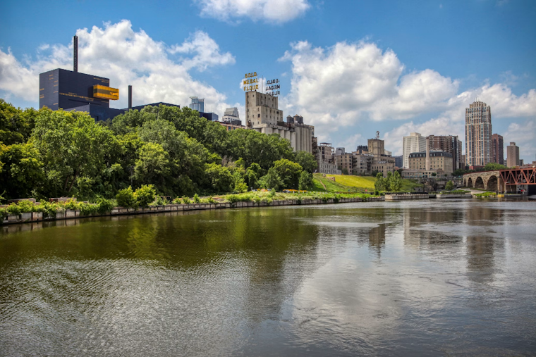 Sunny Saturday, Boom Night: Minneapolis Braces for Overnight Storms